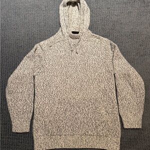 Roots - Snowy Fox Knitted Hoodie (LIMITED EDITION)